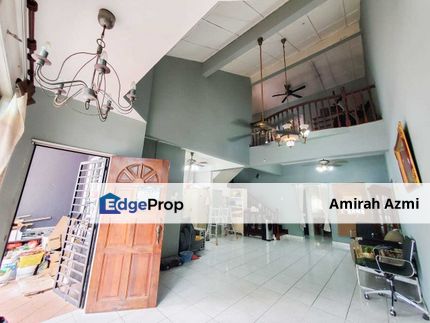 2.5 Storey Terrace House Jalan Pualam Seksyen 7 Shah Alam, Selangor, Shah Alam