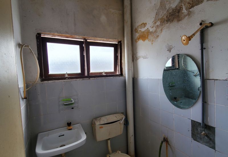 Taman Pinggiran Delima