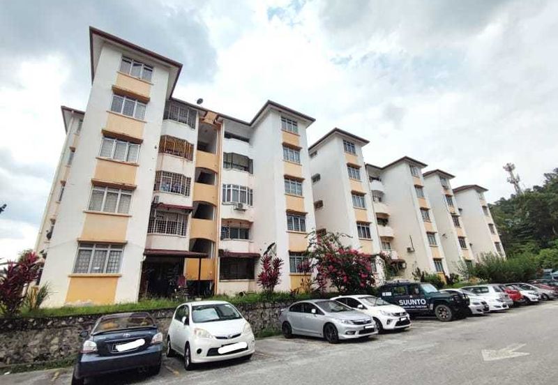 Sri Melor (Mulberry Court) Apartment, Ukay Perdana