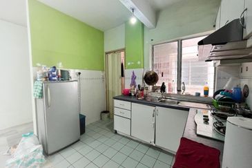 Astana Alam Apartment