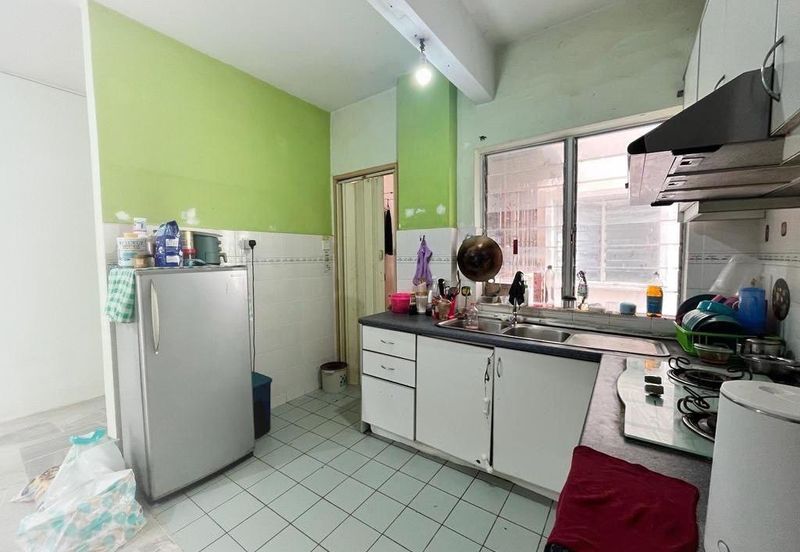 Astana Alam Apartment