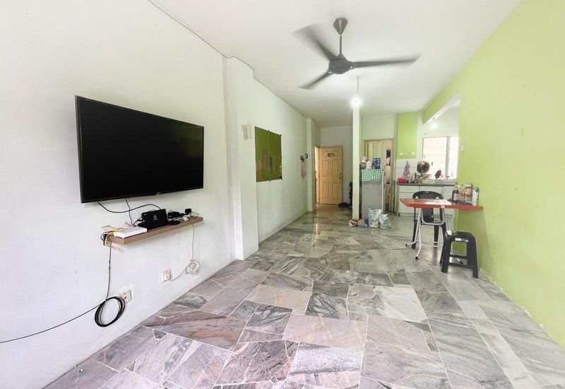 Astana Alam Apartment