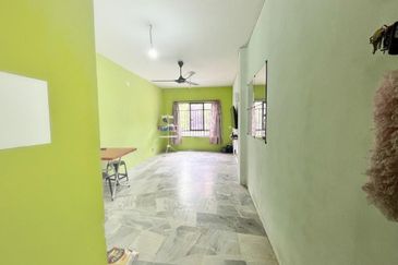 Astana Alam Apartment