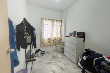 Astana Alam Apartment