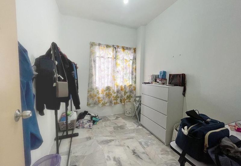 Astana Alam Apartment