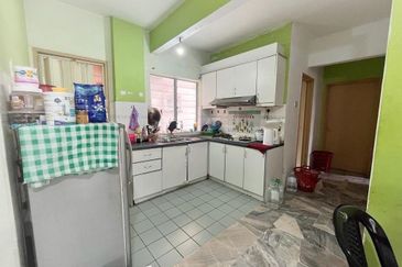 Astana Alam Apartment