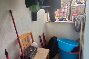 Flat PKNS, Seksyen 7