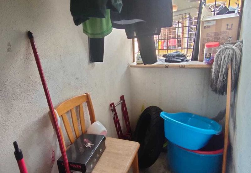 Flat PKNS, Seksyen 7