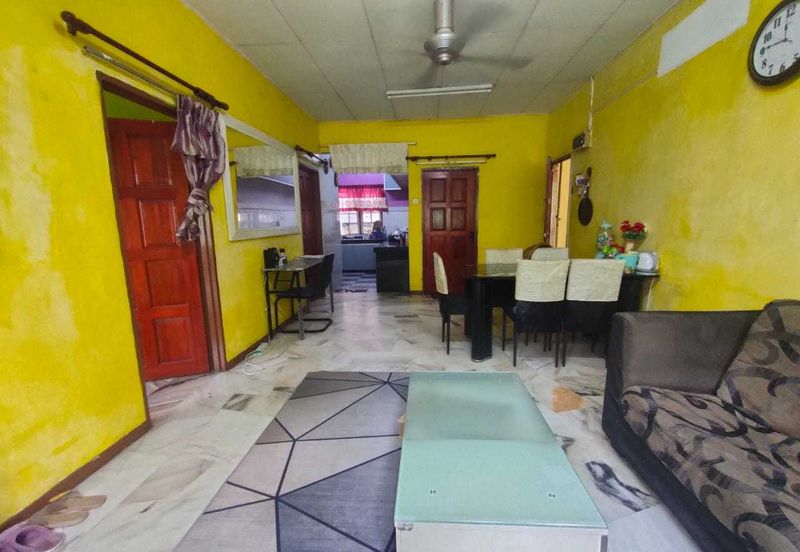 Flat PKNS, Seksyen 7