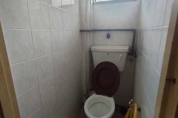 Flat PKNS, Seksyen 7