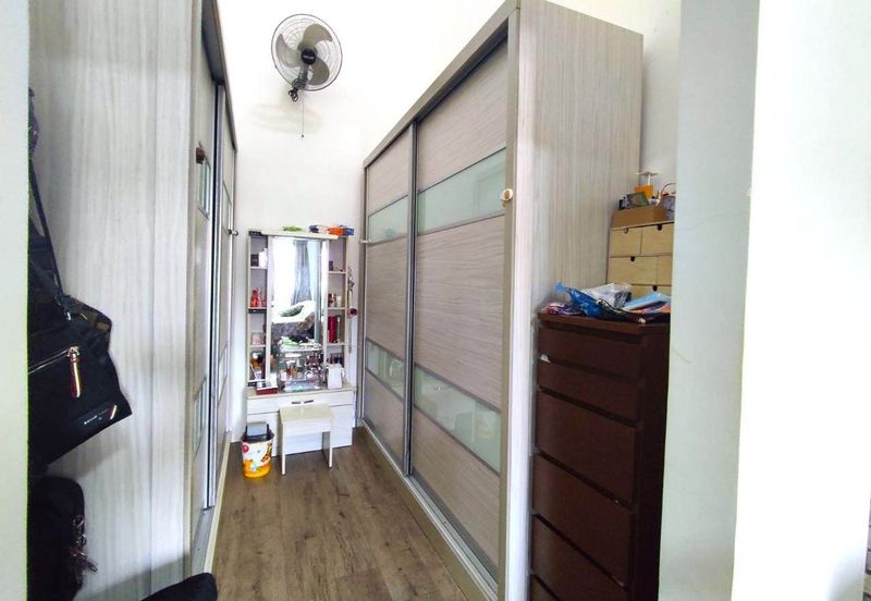 DOUBLE STOREY TERRACE BUKIT SUBANG SEKSYEN U16 DENAI ALAM