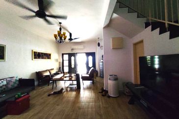 DOUBLE STOREY TERRACE BUKIT SUBANG SEKSYEN U16 DENAI ALAM