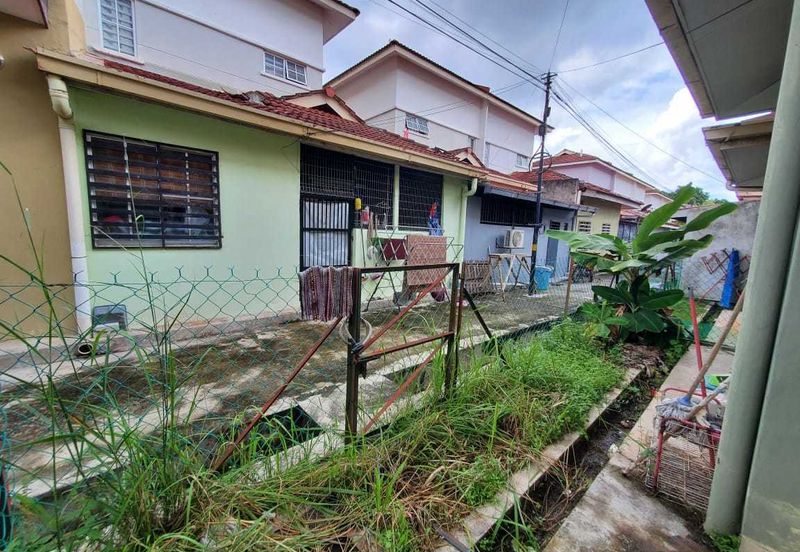 Kota Puteri, Batu Arang