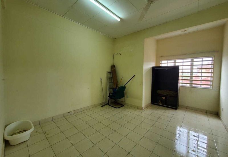 Kota Puteri, Batu Arang