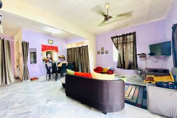 Taman Tasik Semenyih (Lake Residence)