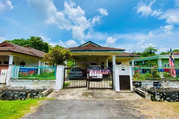 Taman Tasik Semenyih (Lake Residence)