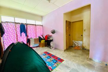 Taman Tasik Semenyih (Lake Residence)