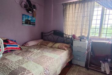 Pangsapuri Kiambang, Bukit Subang