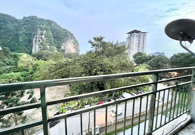 Angsana Apartment @ Taman Raintree