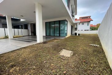 Tari 2 @ Alam Impian