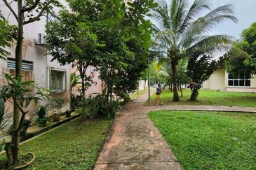 Delima Apartment, Bukit Jelutong