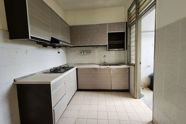 Delima Apartment, Bukit Jelutong