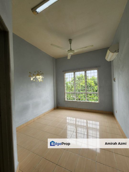 Pangsapuri Delima Bukit Jelutong Shah Alam Seksyen U8 FREEHOLD CORNER UNIT, Selangor, Subang