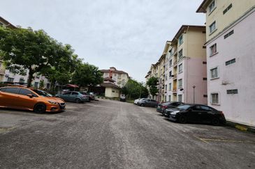 Delima Apartment, Bukit Jelutong