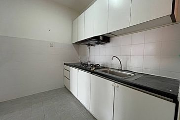 Alam Budiman Condominium (Pangsapuri Alam Budiman)