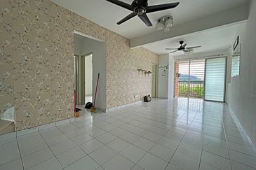 Alam Budiman Condominium (Pangsapuri Alam Budiman)