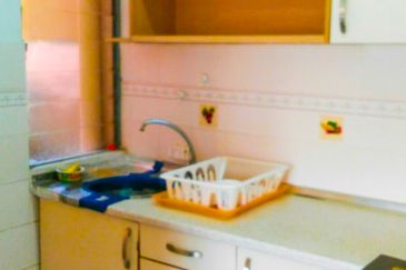 Astana Alam Apartment