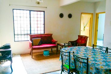 Astana Alam Apartment