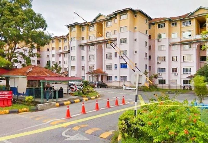 Astana Alam Apartment