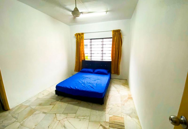 Astana Alam Apartment