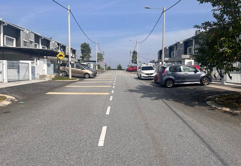 Laman Haris @ Eco Grandeur