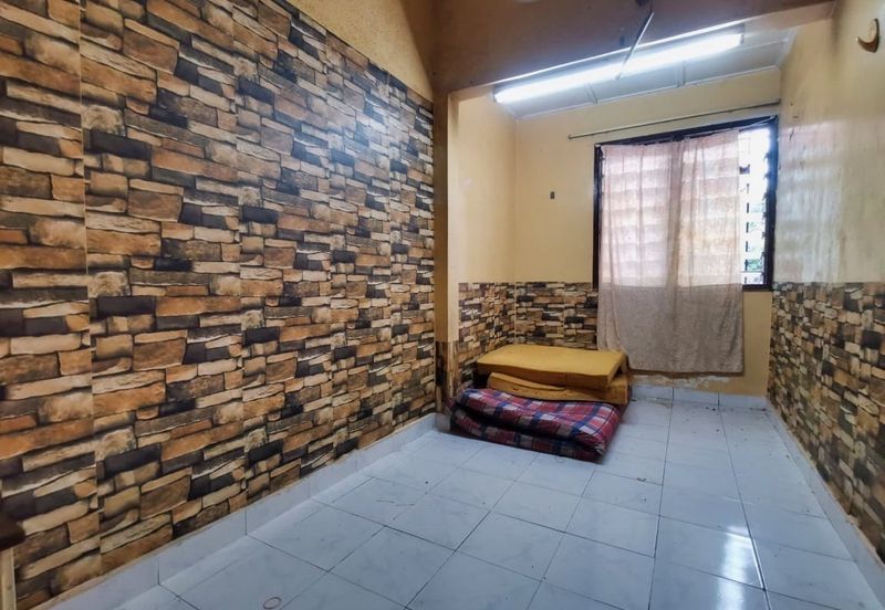 Taman Sri Subang PJS 10