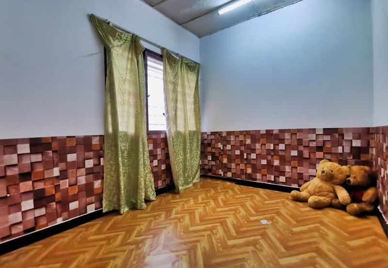 Taman Sri Subang PJS 10