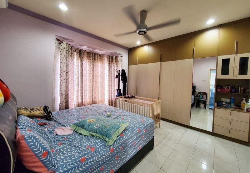 Double Storey Terrace Bukit Subang Denai Alam