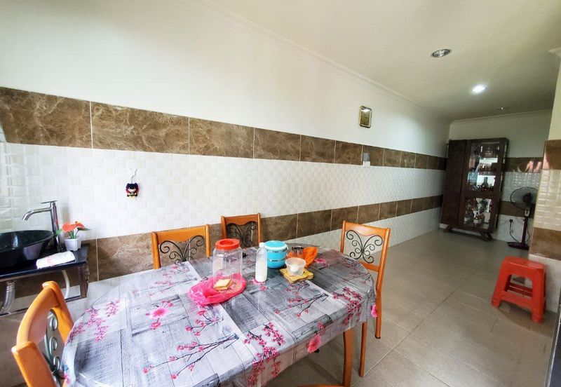 Double Storey Terrace Bukit Subang Denai Alam