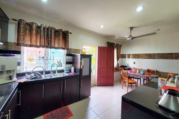 Double Storey Terrace Bukit Subang Denai Alam