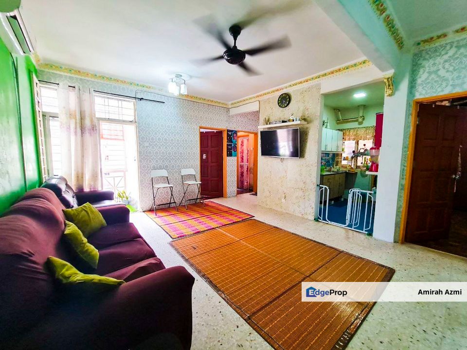 Sri Wira Apartment, Ukay Perdana Ampang [ Strata Ready ] Renovated , Selangor, Ampang