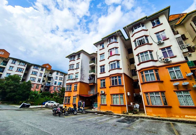 Sri Wira Apartment, Ukay Perdana