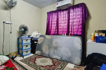 Flat PKNS Seksyen 18 Shah Alam