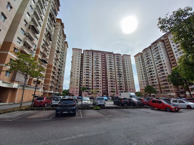 Laguna Biru 1 Apartment Kundang Rawang, Selangor, Rawang