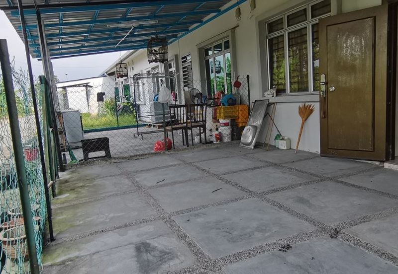 Teres Setingkat Jalan Punai Telok Panglima Garang Kuala Langat