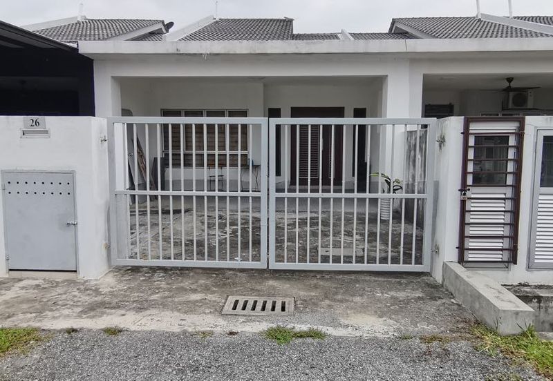 Teres Setingkat Jalan Punai Telok Panglima Garang Kuala Langat