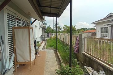 Semi D Setingkat Telok Panglima Garang Kuala Langat