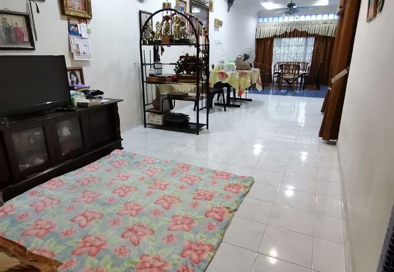 Rumah Teres Setingkat Telok Panglima Garang Kuala Langat