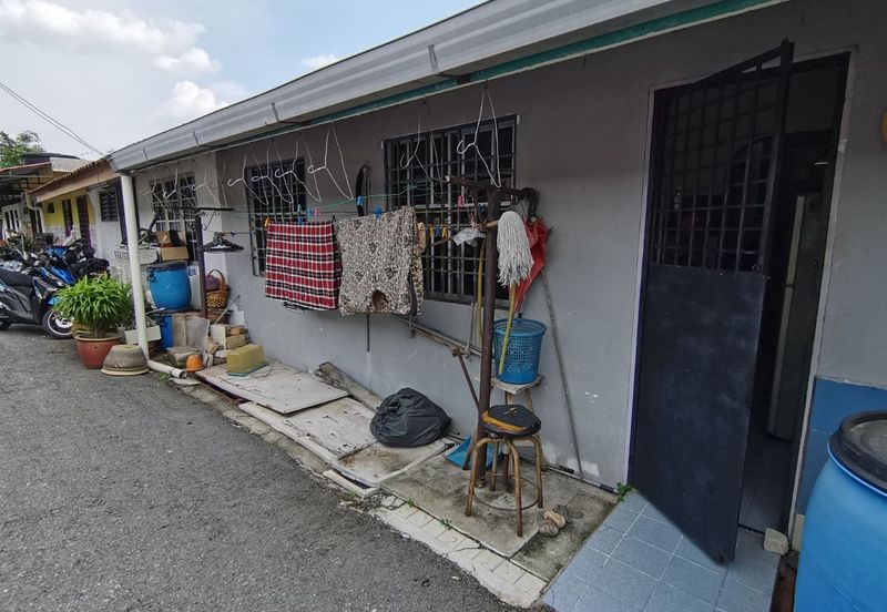Rumah Teres Setingkat Telok Panglima Garang Kuala Langat