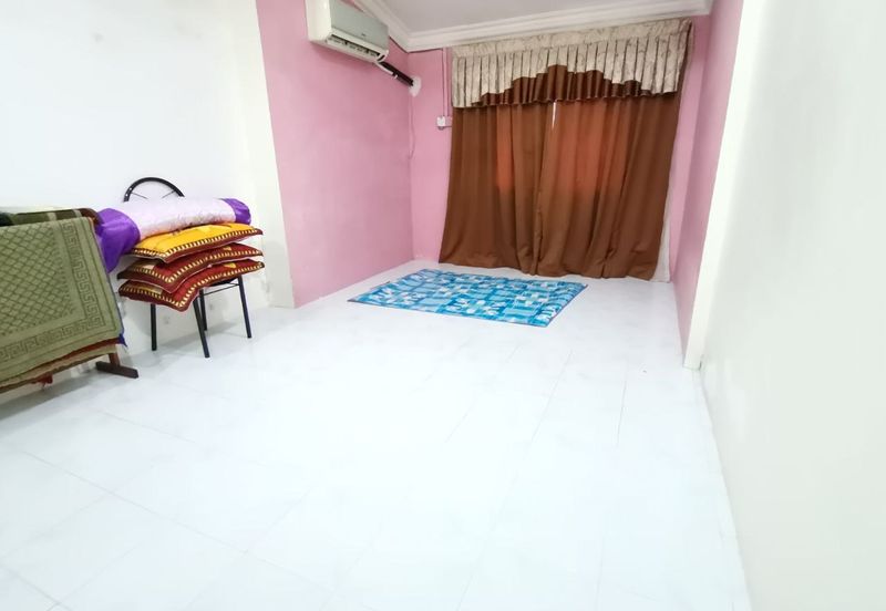 Rumah Teres Setingkat Telok Panglima Garang Kuala Langat